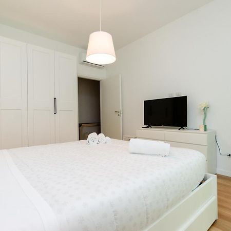 Vivimi Home Fiordalisi Stile & Comfort Vicino Metro Μιλάνο Εξωτερικό φωτογραφία